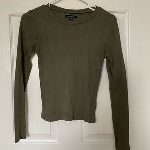 American Eagle long sleeve shirt